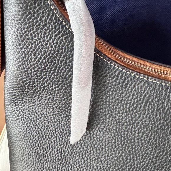 New Dooney & Bourke Black Pebble Leather Hobo Shoulder Bag - Picture 4 of 7